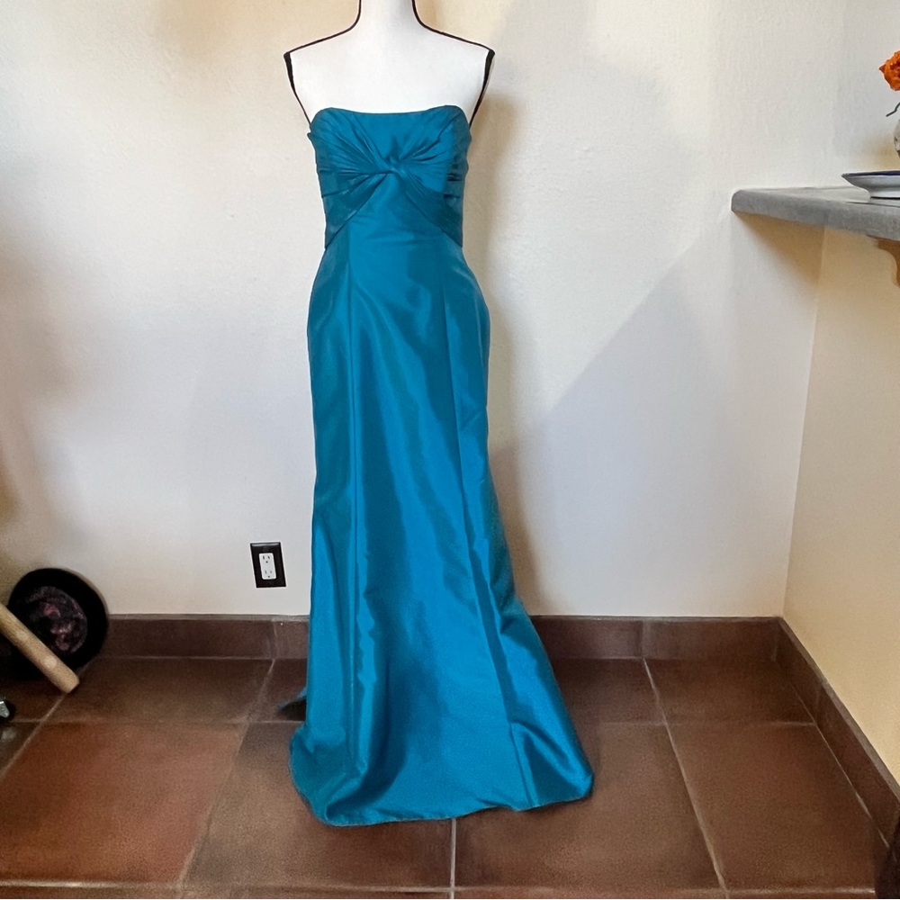B2 Strapless Formal - Teal - Size 8